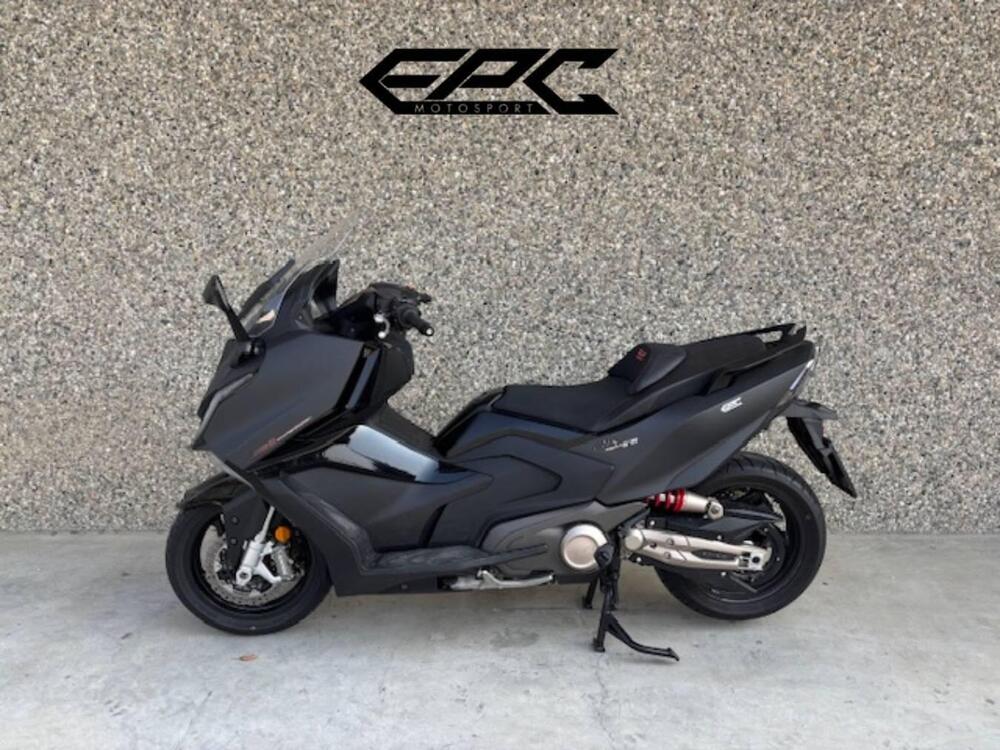 Kymco AK 575 Premium (2025 - 26) (2)