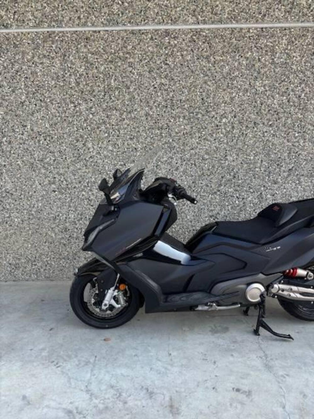 Kymco AK 575 Premium (2025 - 26) (3)