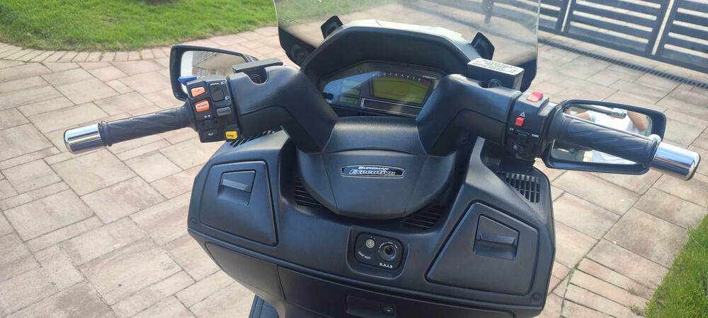 Suzuki Burgman AN 650 Executive ABS (2006 - 12) (3)