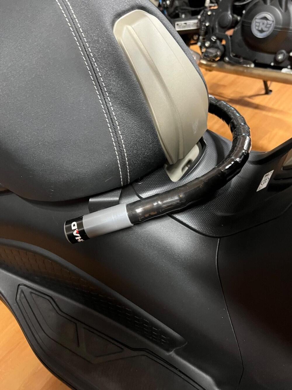 Sym Maxsym 400 (2021 - 25) (4)