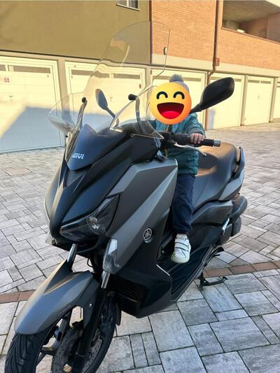 Yamaha X-Max 250 (2014 - 16) usata