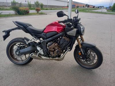 Honda CB 650 R E-Clutch (2024 - 25) nuova