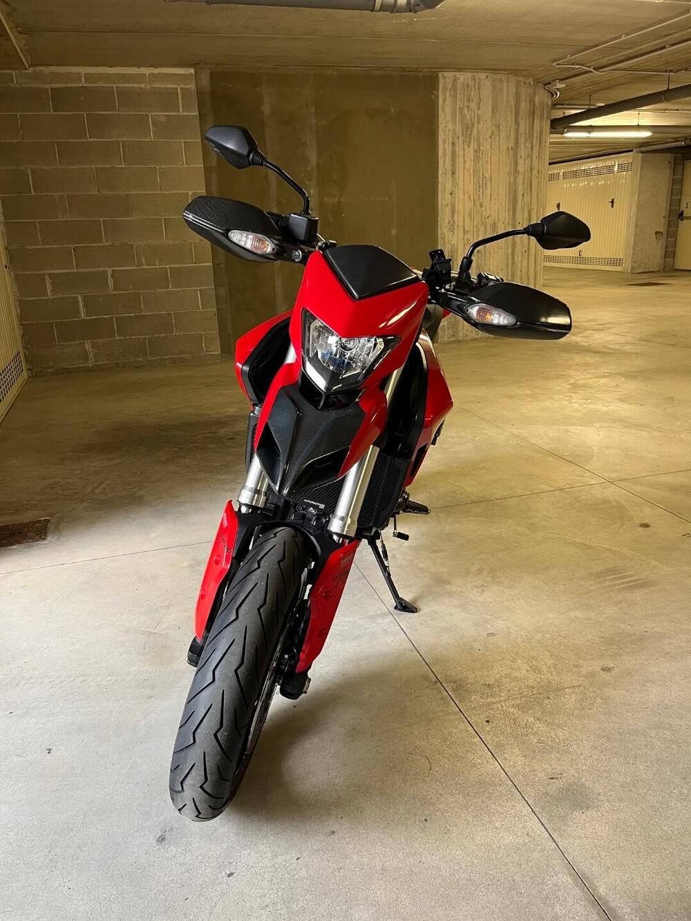 Ducati Hypermotard 821 (2013 - 15) (4)