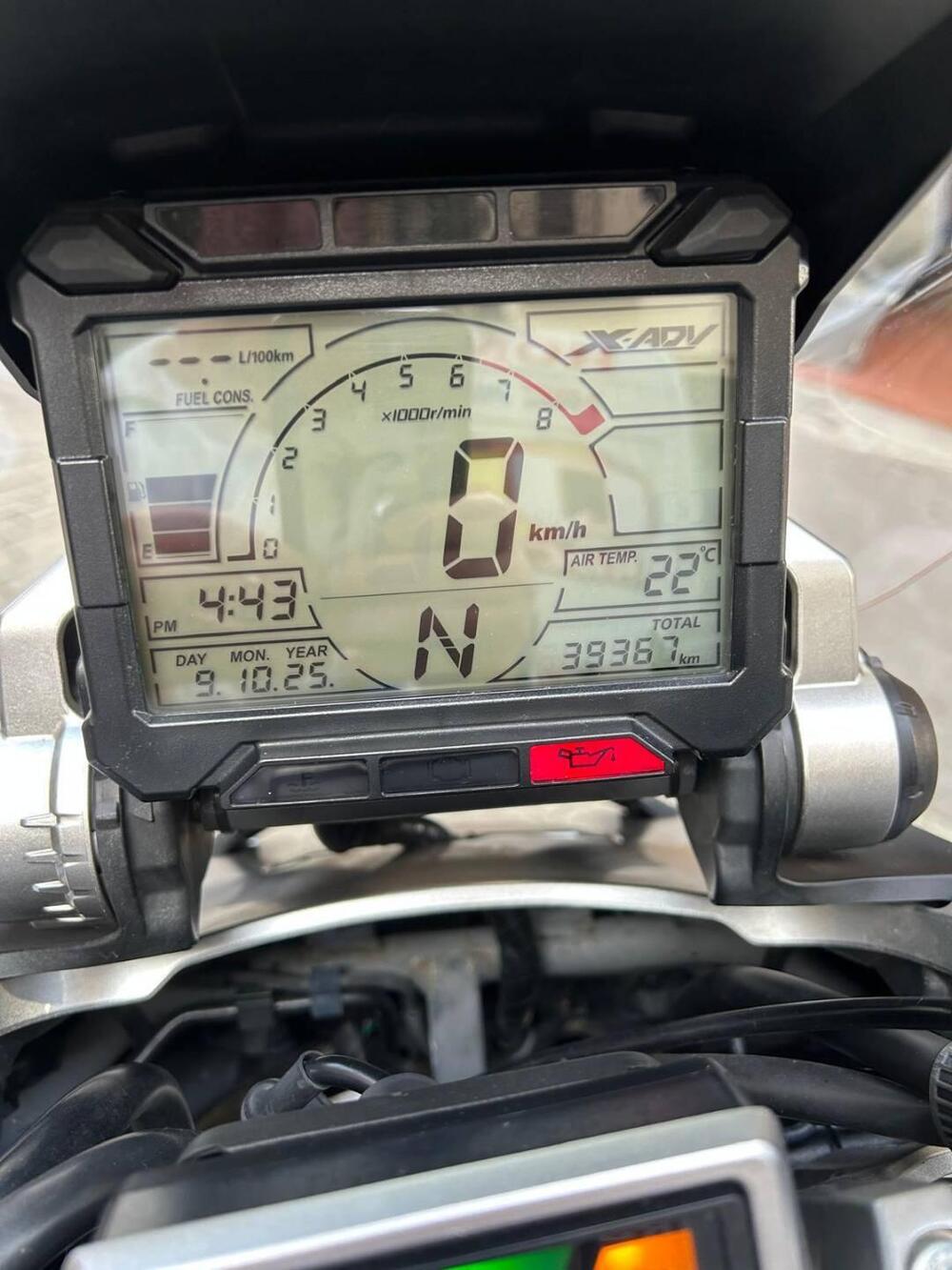 Honda X-ADV 750 (2018 - 20) (4)