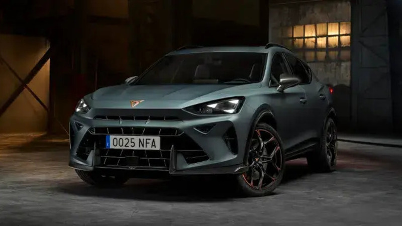 Torna la Cupra Formentor VZ5: il SUV con motore Audi RS3 pronto a infiammare il 2026