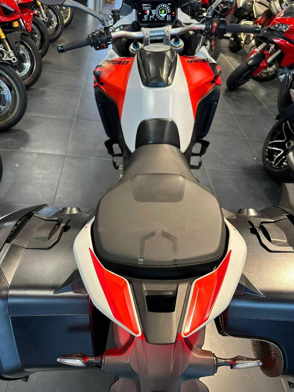 Ducati Multistrada V4 RS (2024 - 25) (14)
