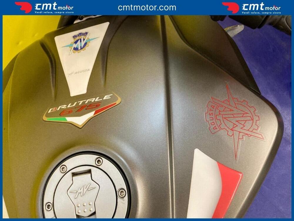 MV Agusta Brutale 675 (2011 - 15) (9)