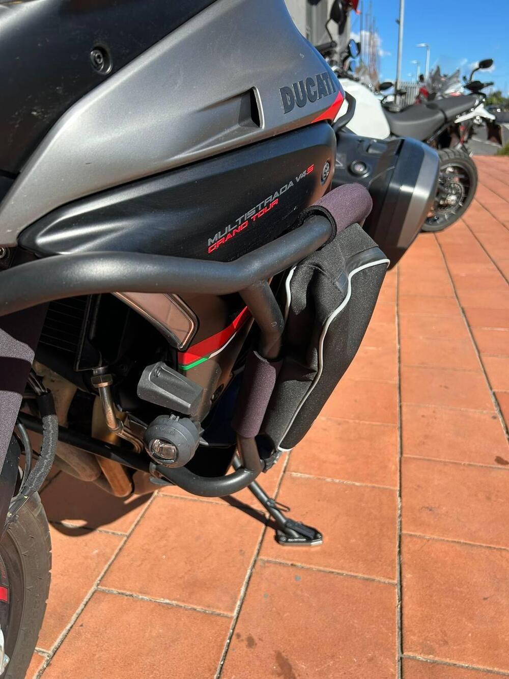 Ducati Multistrada V4 S Grand Tour (2024) (12)