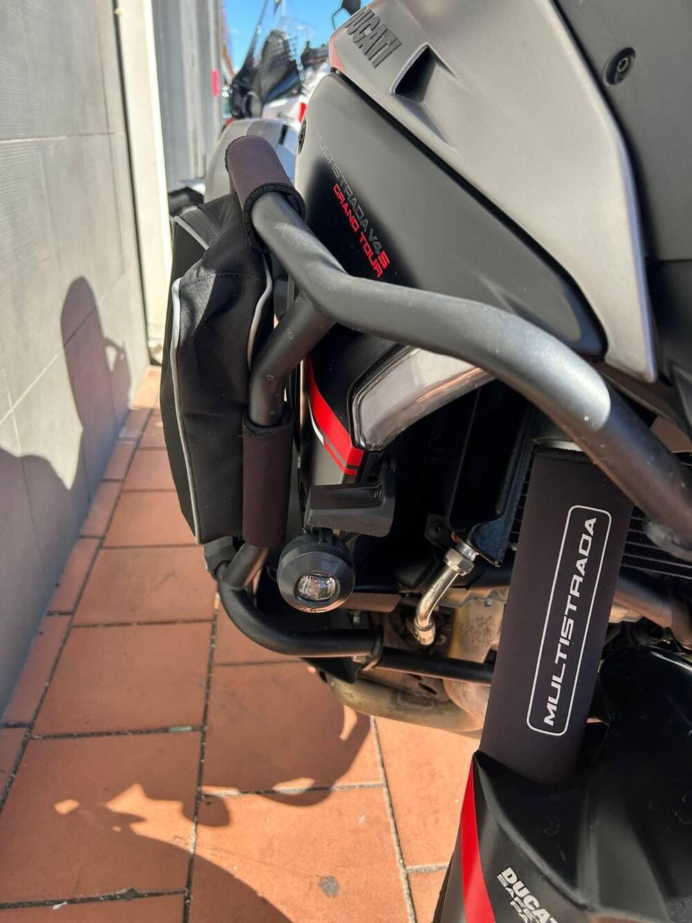 Ducati Multistrada V4 S Grand Tour (2024) (14)