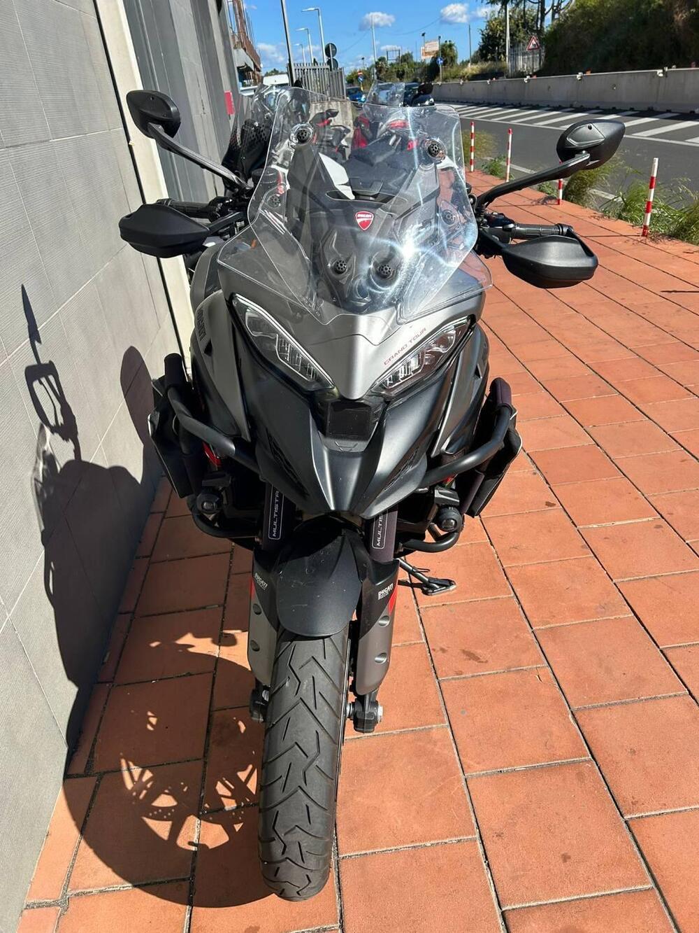 Ducati Multistrada V4 S Grand Tour (2024) (16)