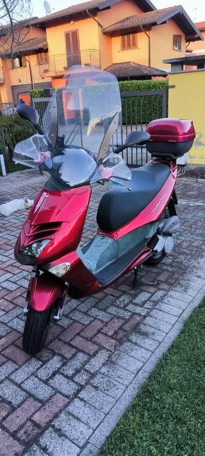 Aprilia Leonardo 150 (2001- 06) ST usata