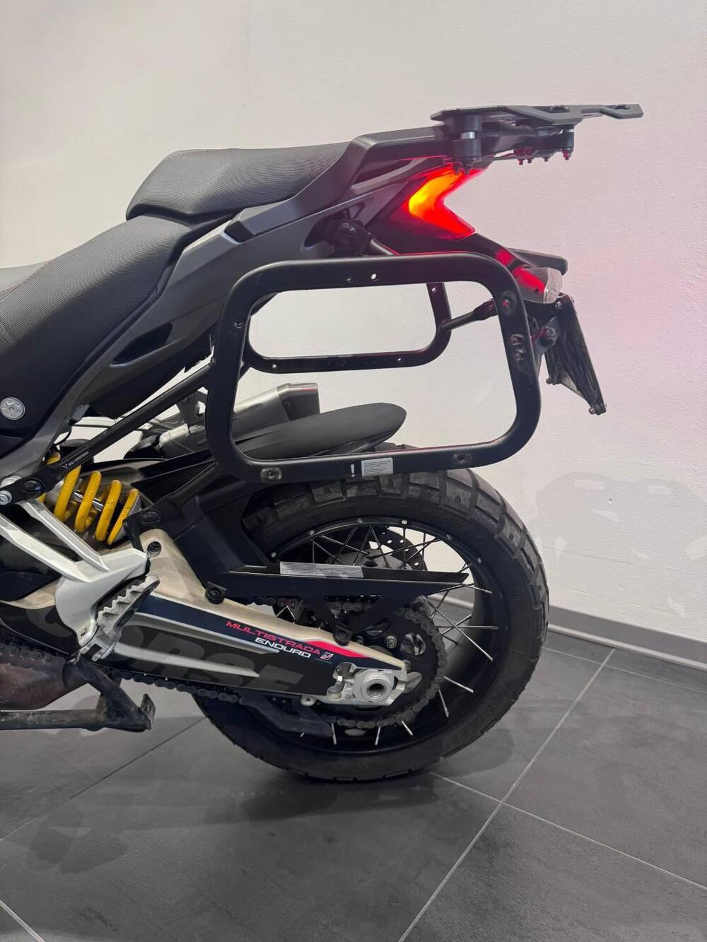 Ducati Multistrada 1200 Enduro (2016 - 18) (9)