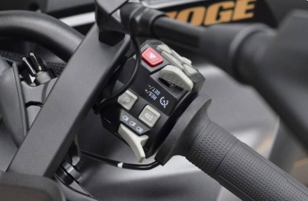 Voge Valico 900DSX (2024 - 26) (9)