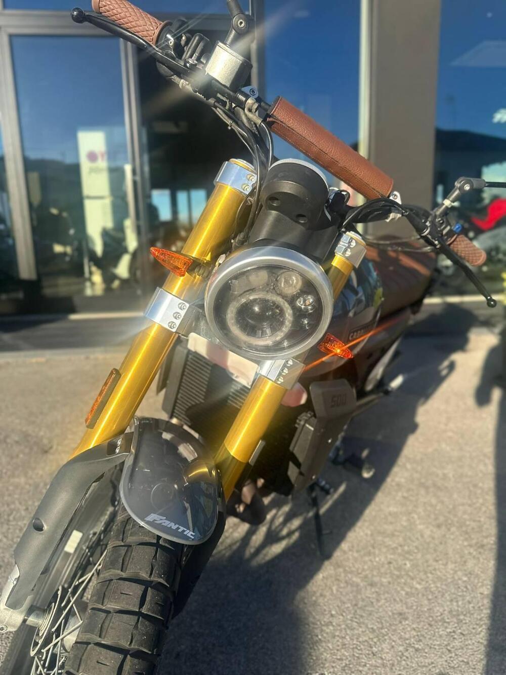 Fantic Motor Caballero 500 Scrambler Deluxe (2021 - 23) (4)