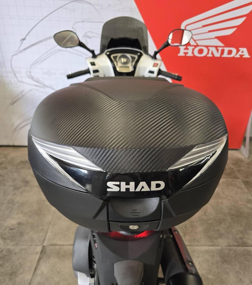 Kymco People 200i GT (2010 - 17) (7)