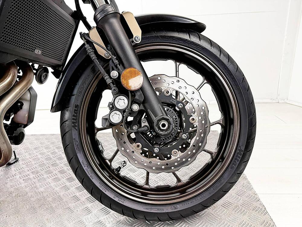 Yamaha XSR 700 ABS (2016 - 20) (11)