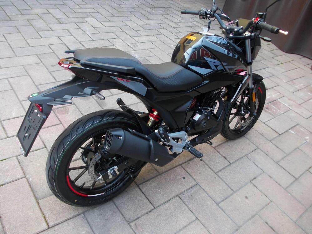 Keeway Motor RKS 125 (2025 - 26) (6)