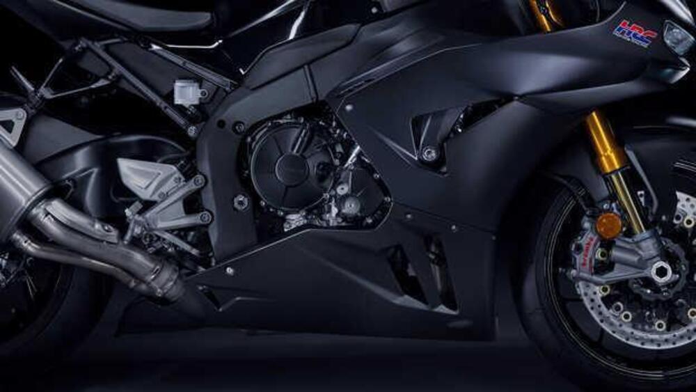 Honda CBR 1000 RR-R Fireblade SP Carbon Edition (2024 - 26) (4)