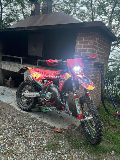 GASGAS MC 125 (2021) usata