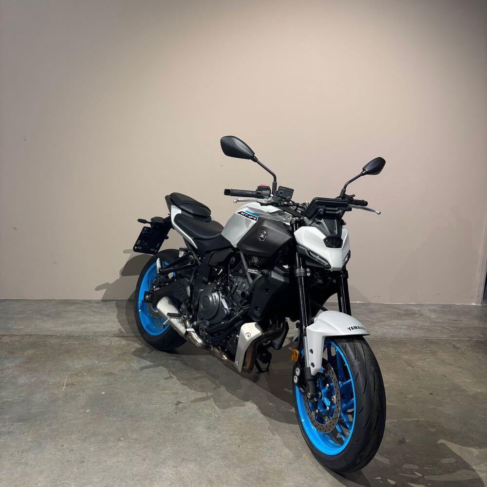 Yamaha MT-07 Pure (2023 - 25) (4)