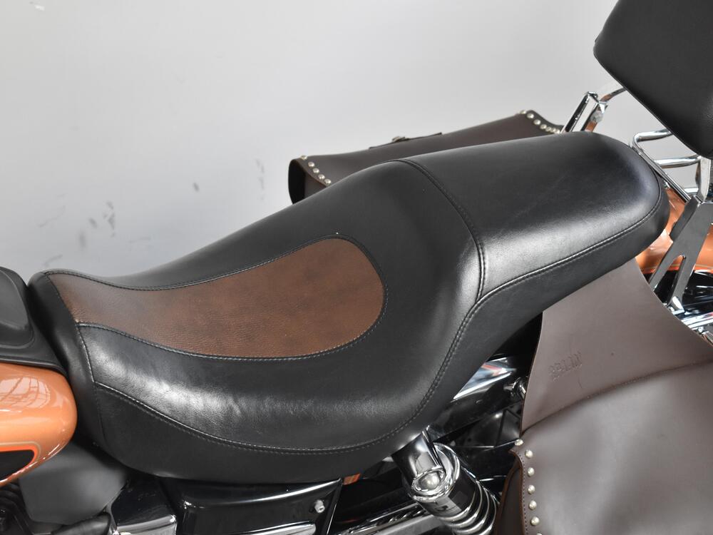 Harley-Davidson 1584 Super Glide Custom (2007) - FXDC (13)