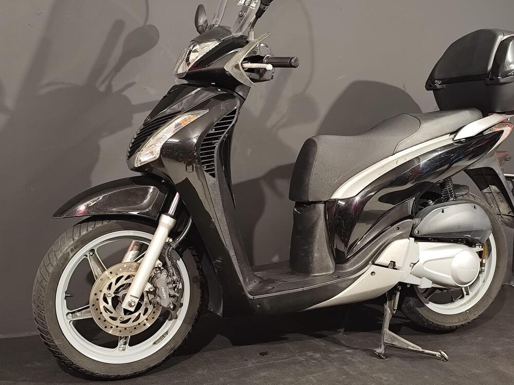 Honda SH 125 i (2009 - 12) (6)