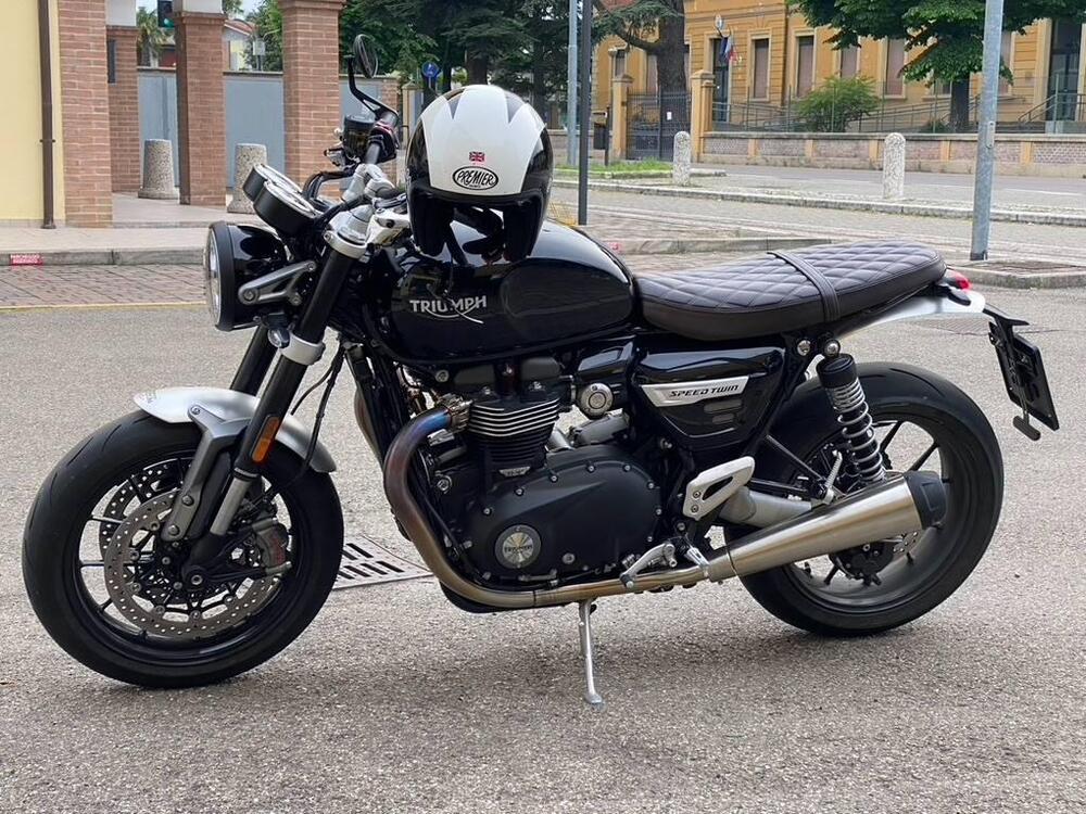 Triumph Speed Twin 1200 (2021 - 24) (2)