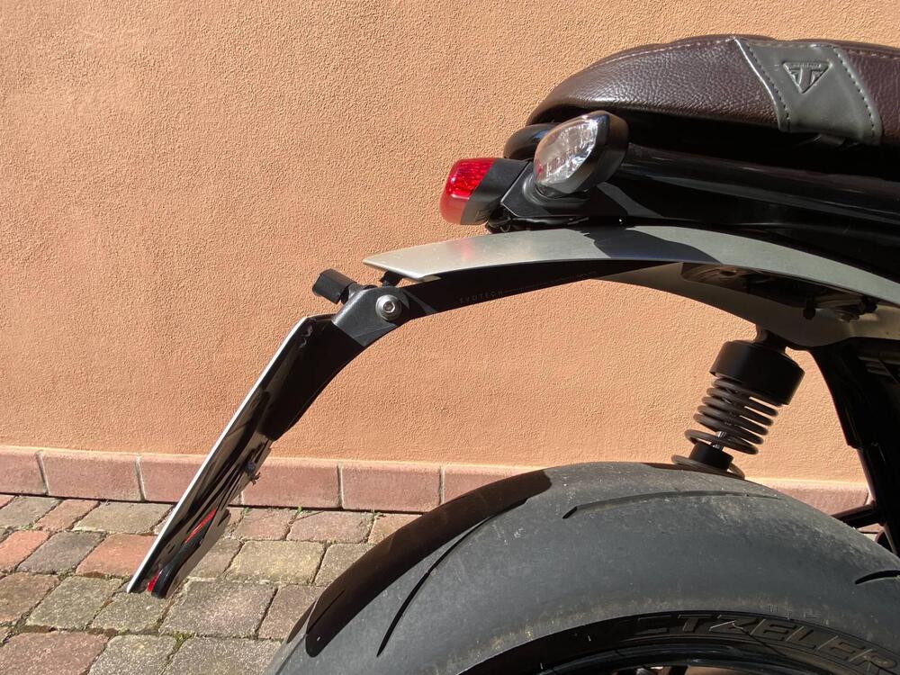 Triumph Speed Twin 1200 (2021 - 24) (9)