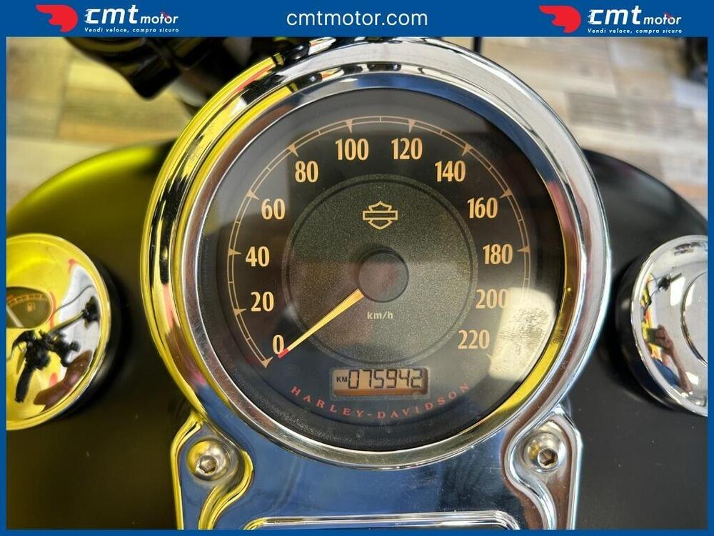 Harley-Davidson 1584 Super Glide Custom (2008 - 13) - FXDC (5)