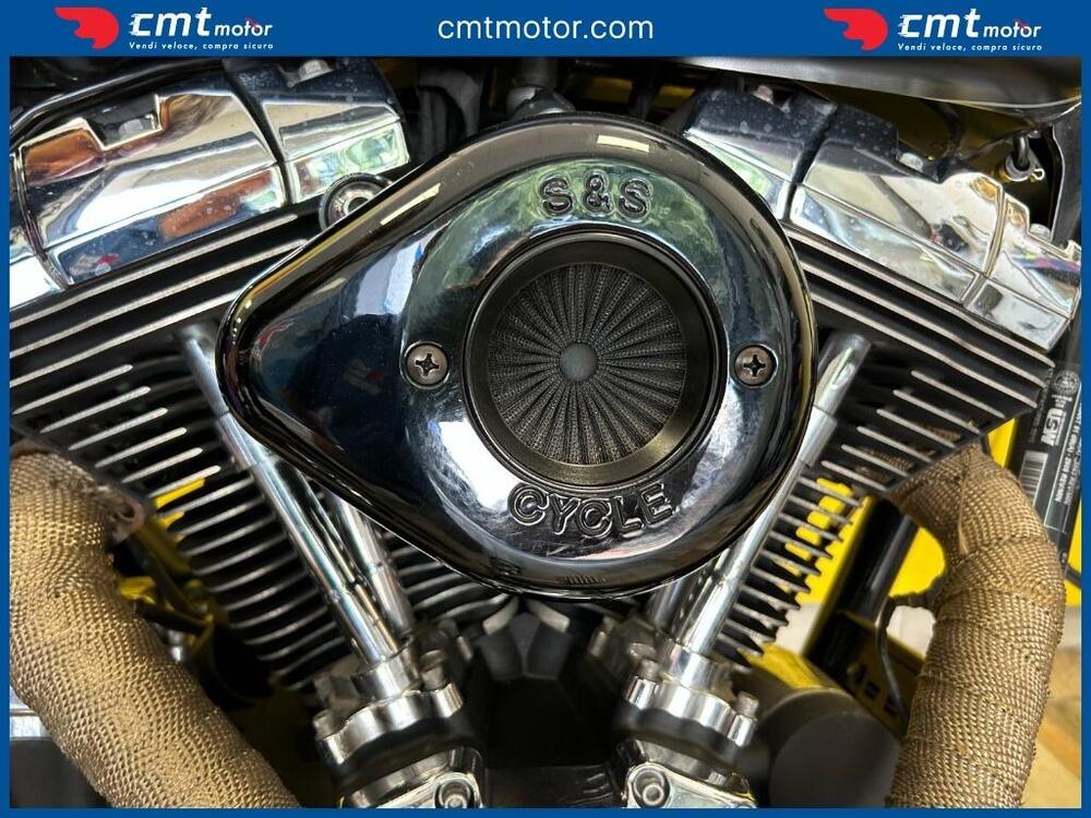 Harley-Davidson 1584 Super Glide Custom (2008 - 13) - FXDC (7)