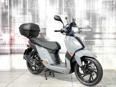 Peugeot Tweet 125 FL GT ABS (2024) nuova