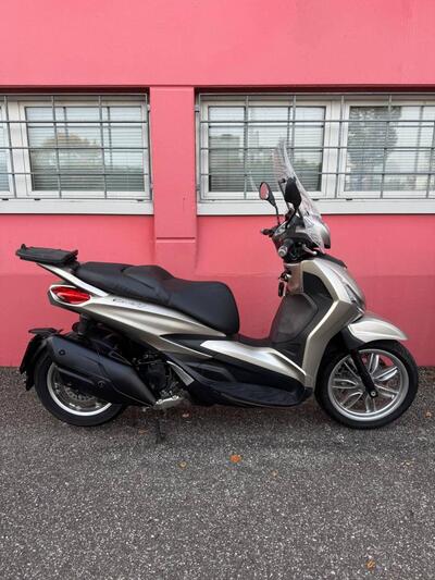 Piaggio Beverly 400 ABS-ASR (2021 - 24) usata