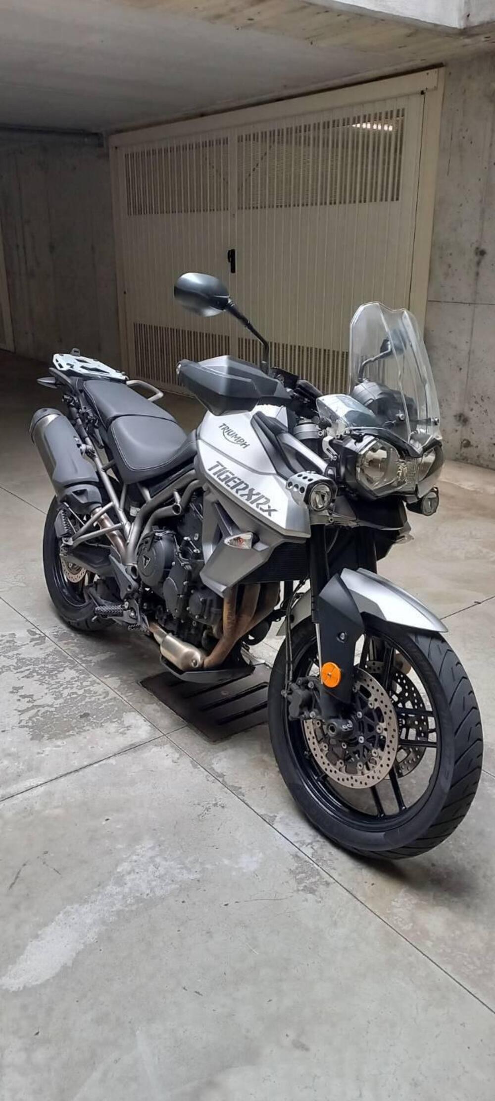 Triumph Tiger 800 XRx (2017 - 18) (11)
