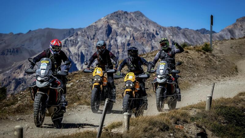 530 km di fuoristrada alla HAT con le nuove Triumph Scrambler 400 XC: lo stress test con Pro e Contro [VIDEO E GALLERY]