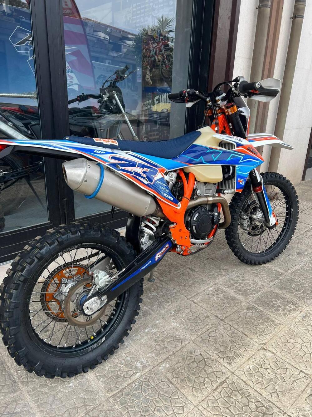 KTM 350 EXC-F Six Days (2022) (2)