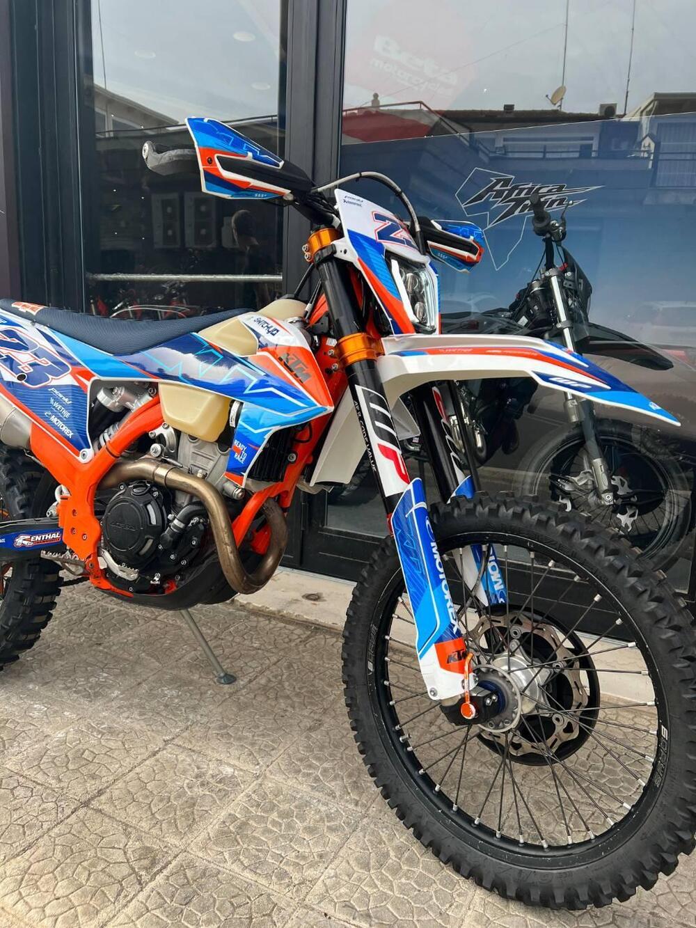KTM 350 EXC-F Six Days (2022) (6)