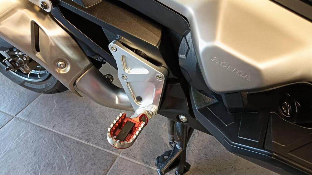 Honda X-ADV 750 Desert Track (2018 - 20) (11)