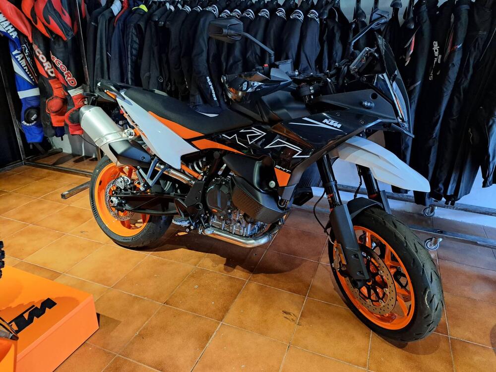 KTM 890 SMT (2023 - 25) (2)