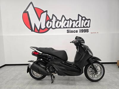 Piaggio Beverly 310 (2025) usata