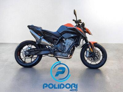 KTM 890 Duke (2021 - 23) usata