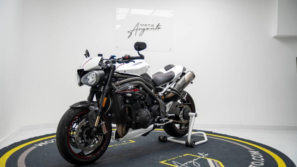 Triumph Speed Triple 1050 RS (2018 - 20) (7)