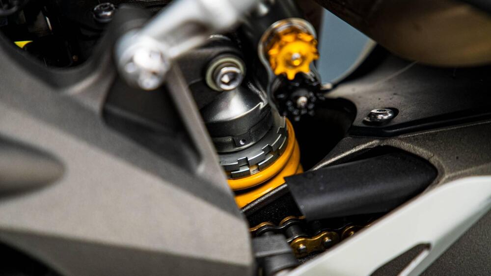 Triumph Speed Triple 1050 RS (2018 - 20) (16)