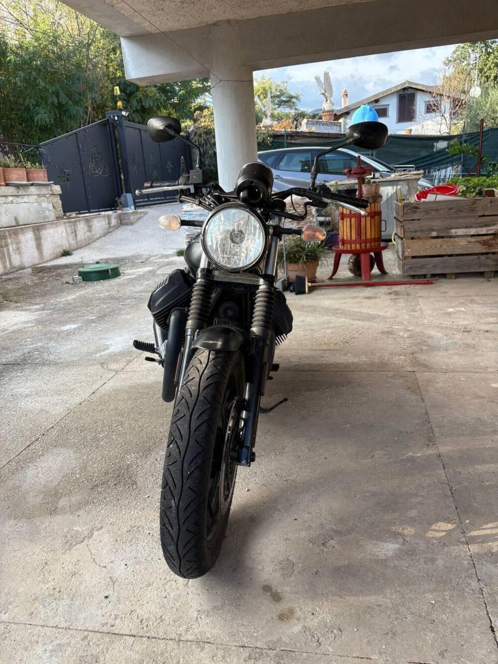 Moto Guzzi V7 III Stone Night Pack (2019 - 20) (8)