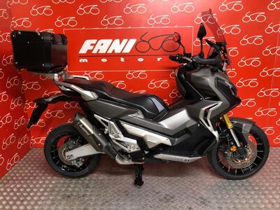 Honda X-ADV 750 (2017) usata