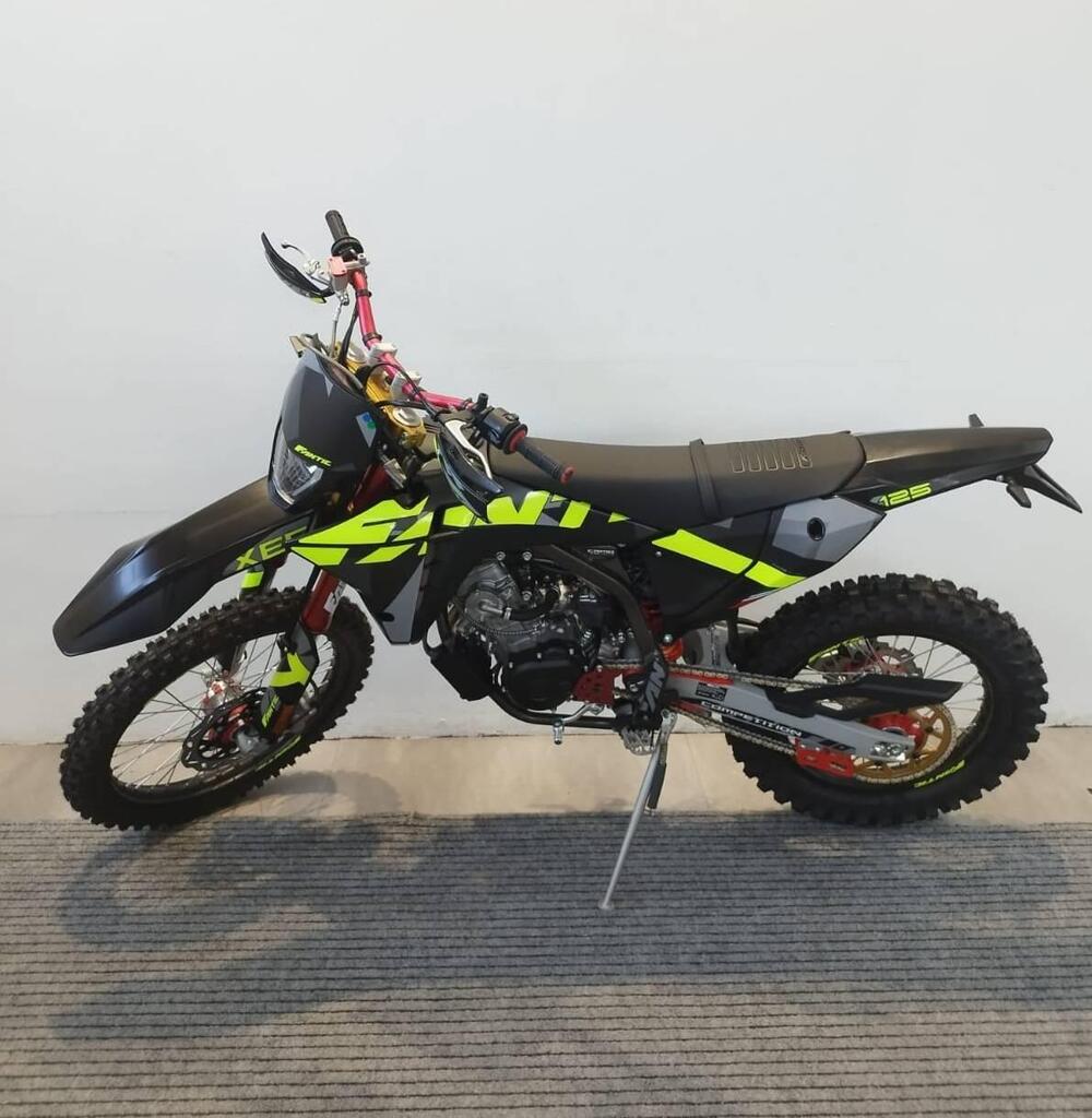 Fantic Motor XEF 125 Competition (2025 - 26) (2)