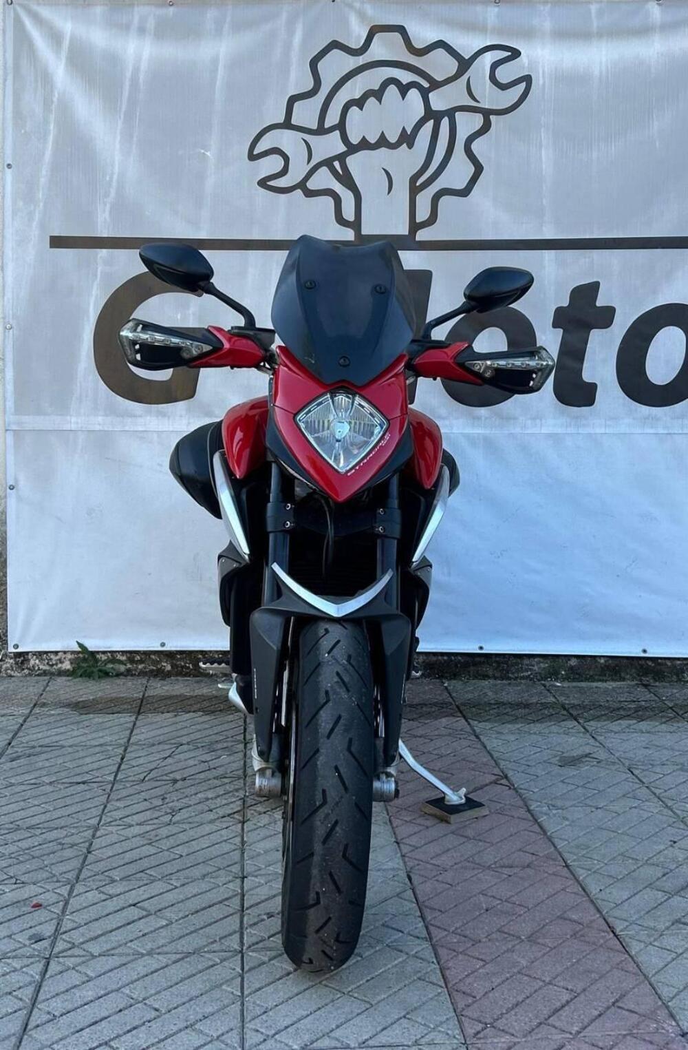 MV Agusta Stradale 800 EAS ABS (2015 - 17) (3)