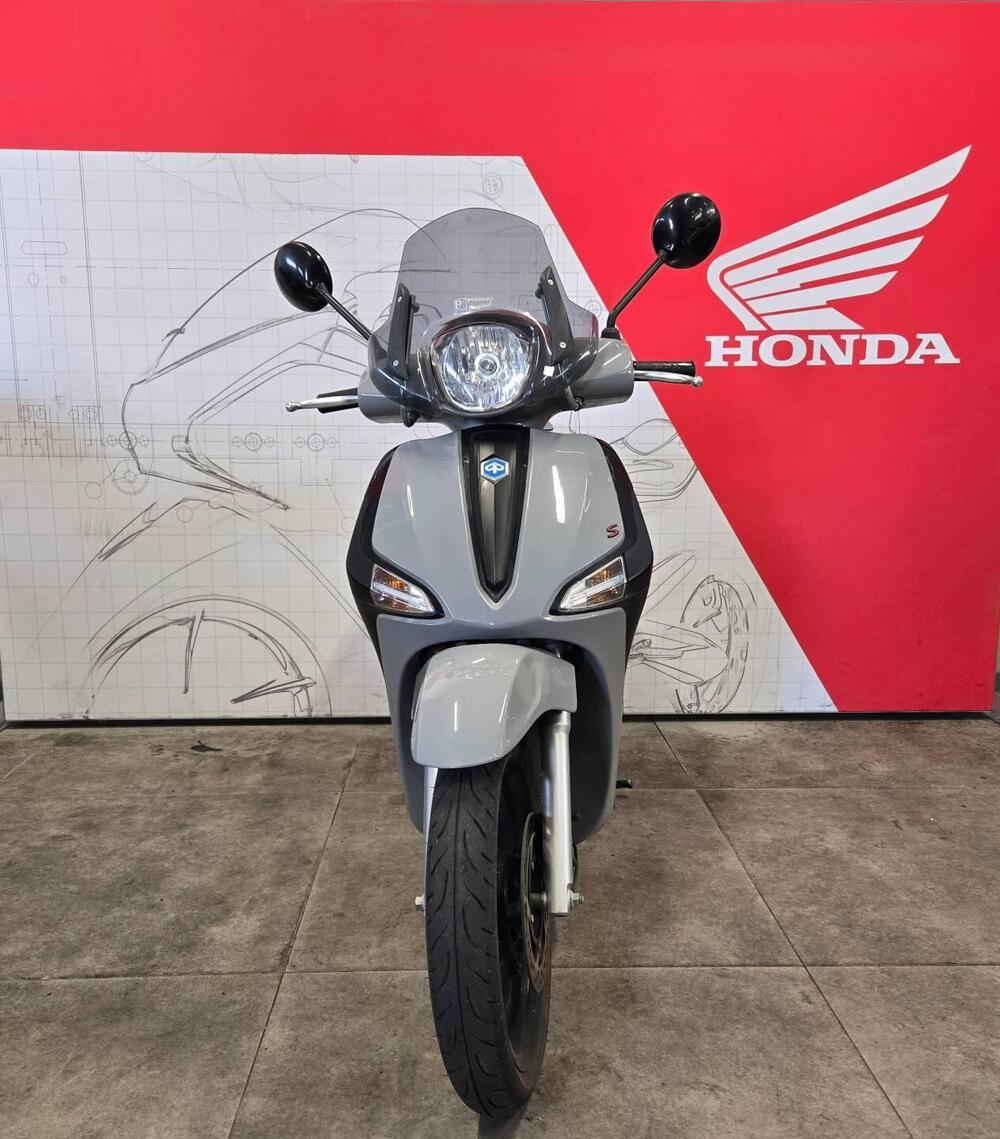 Piaggio Liberty 50 3V S (2021 - 24) (2)