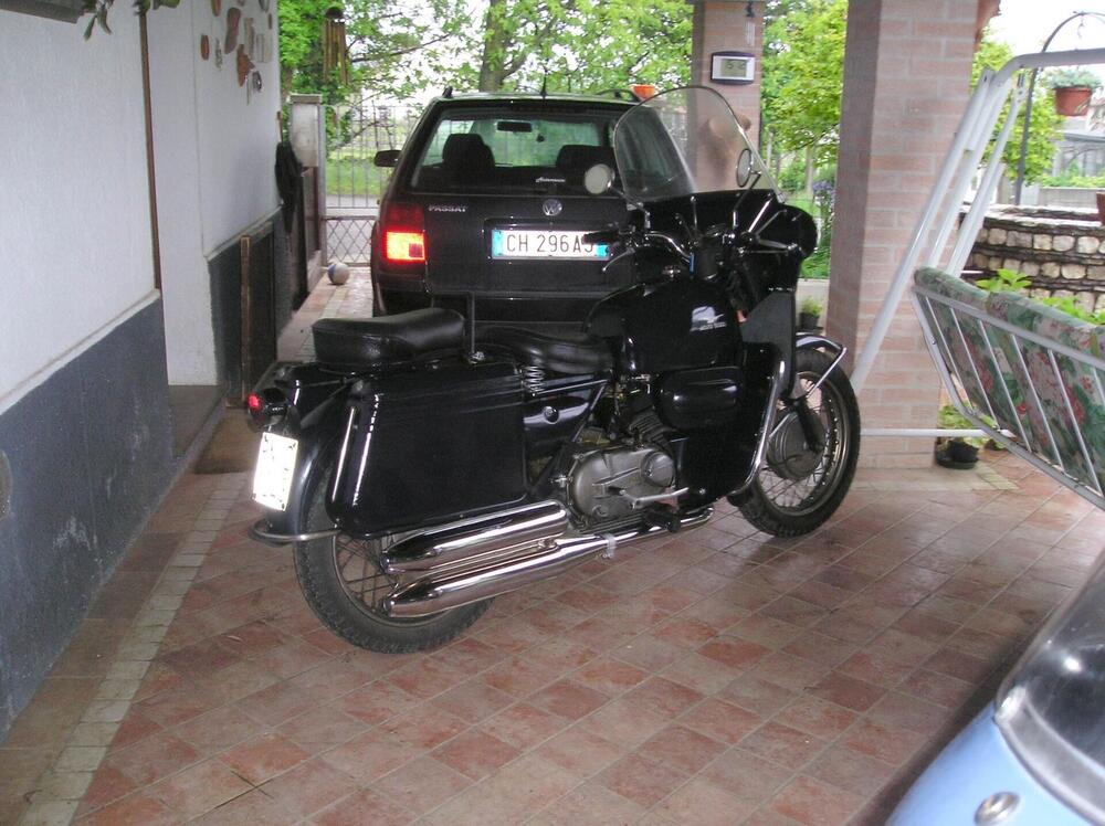 Moto Guzzi Nuovo Falcone Sahara (5)