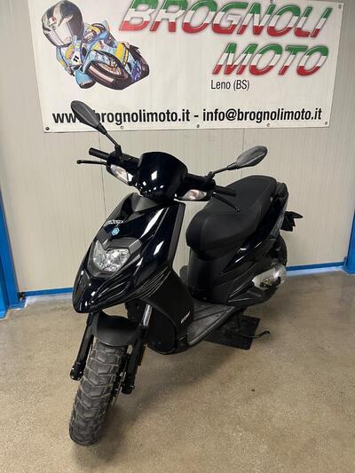 Piaggio Typhoon 50 (2011 - 18) usata