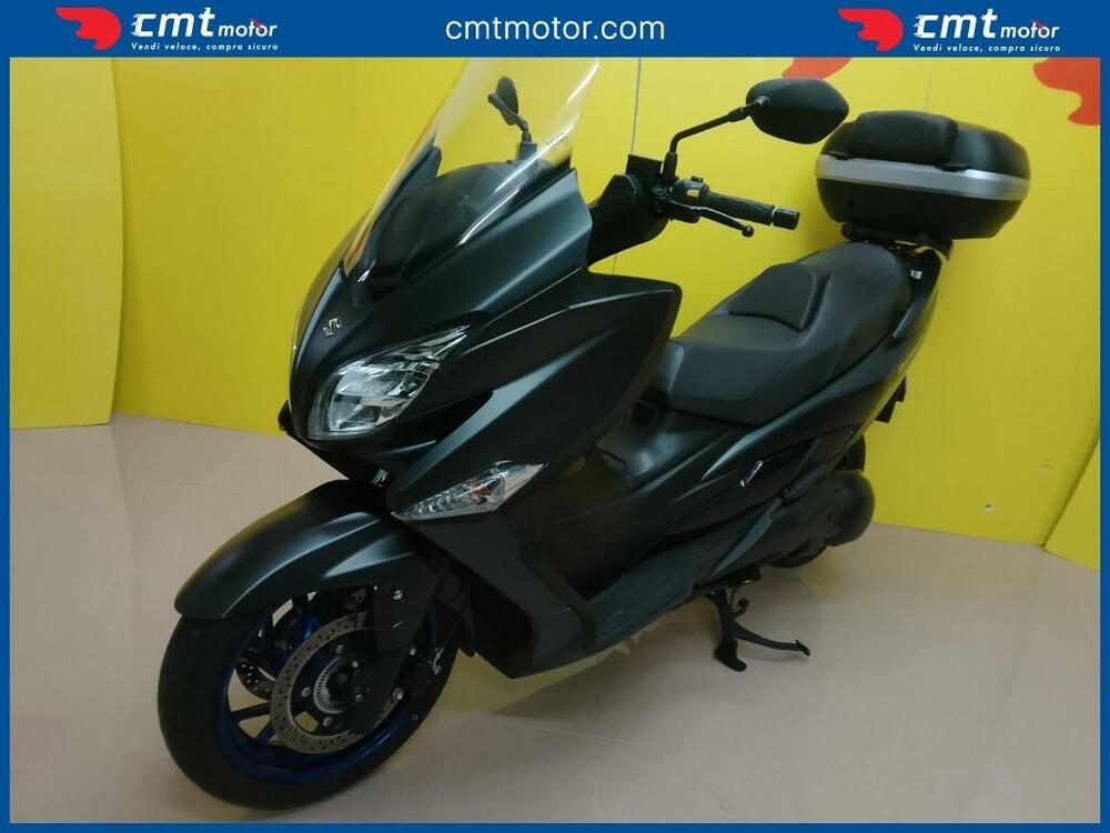 Suzuki Burgman 400 (2022 - 24) (2)